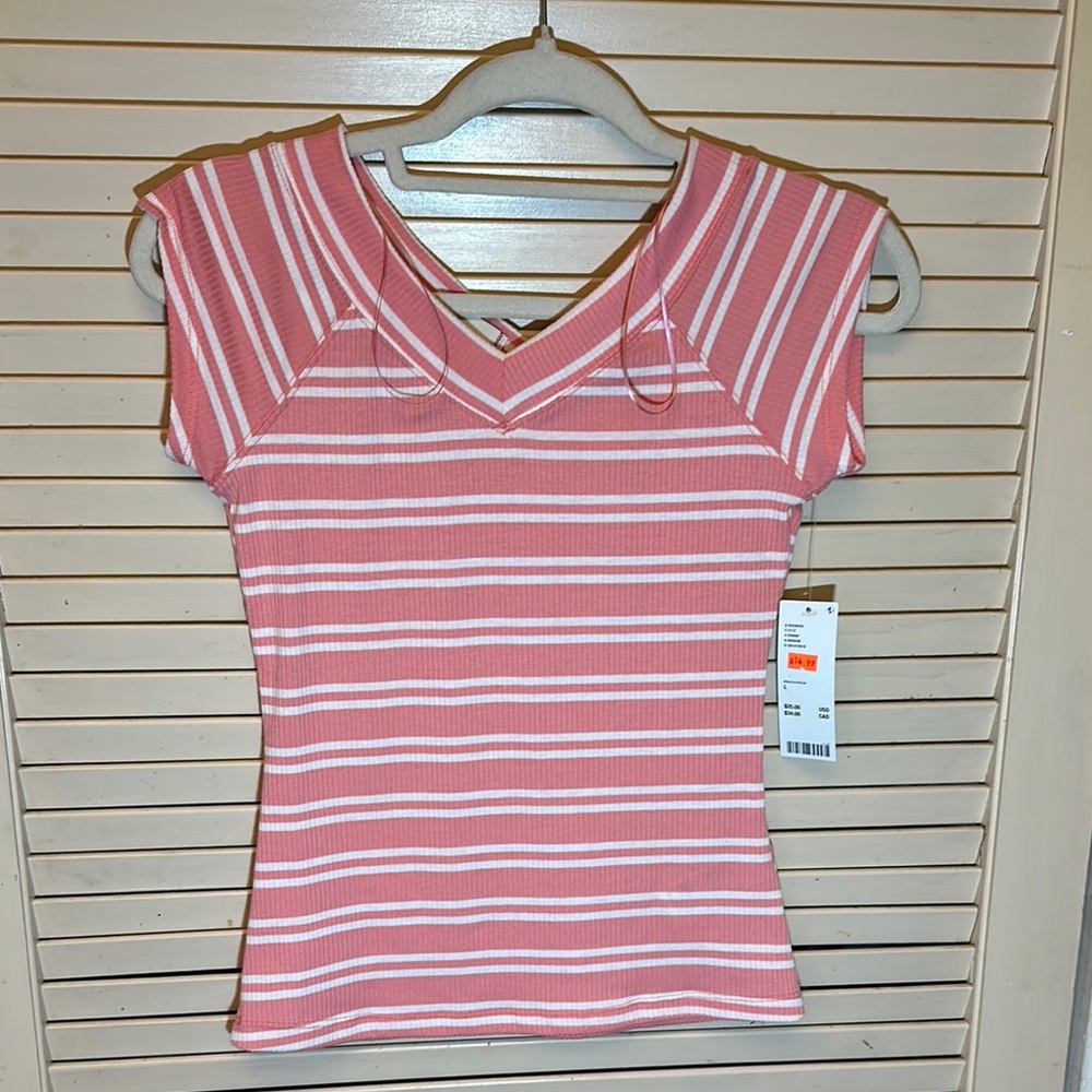 🌟Pink Striped Juniors Top
